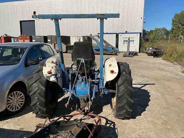 Traktor - afbeelding 12 van  16