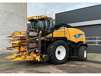 Traktoren, landbouwmachines en onderdelen