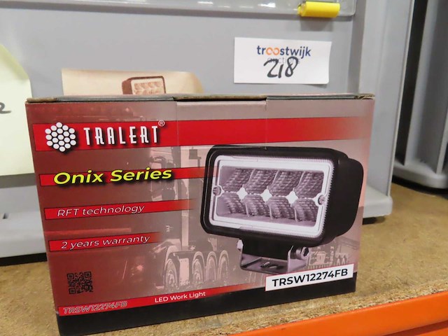 Tralert - onix trsw12274fb - led werklamp 12v (40x) - afbeelding 1 van  2