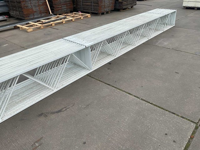 Tralie spant (8x) - afbeelding 5 van  9