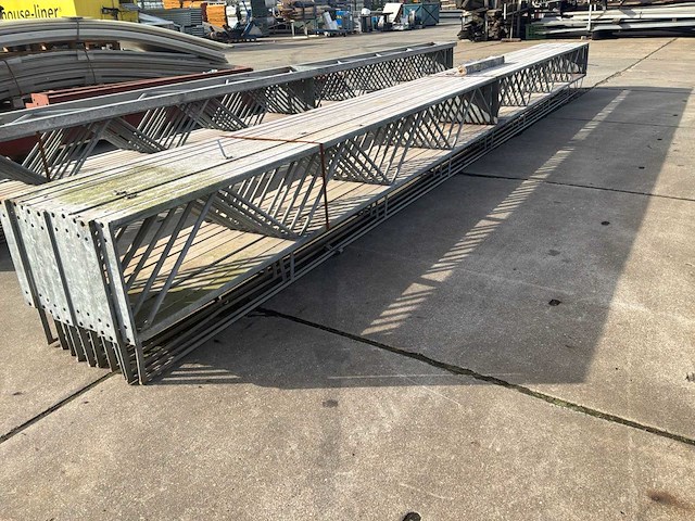 Traliespant (6.40mtr) (10x) - afbeelding 1 van  2