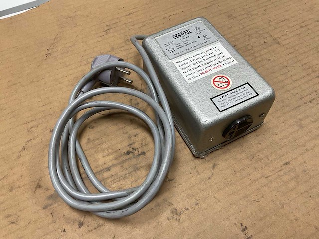 Tramag a71 transformator - afbeelding 1 van  3