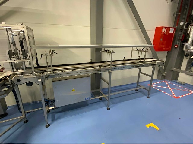 Tramper opvoerbaan met overzetstation (c) - afbeelding 1 van  10