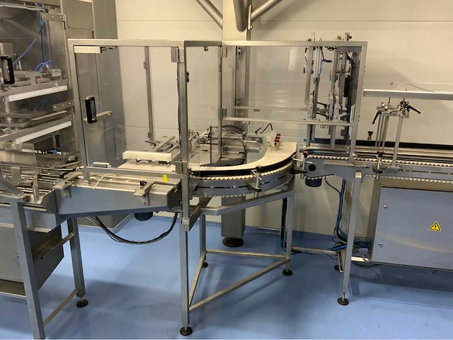 Tramper opvoerbaan met overzetstation (c) - afbeelding 2 van  10