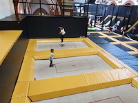 Trampolinepark - afbeelding 6 van  14