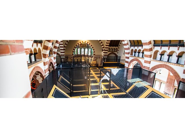 Trampolinepark - afbeelding 9 van  14