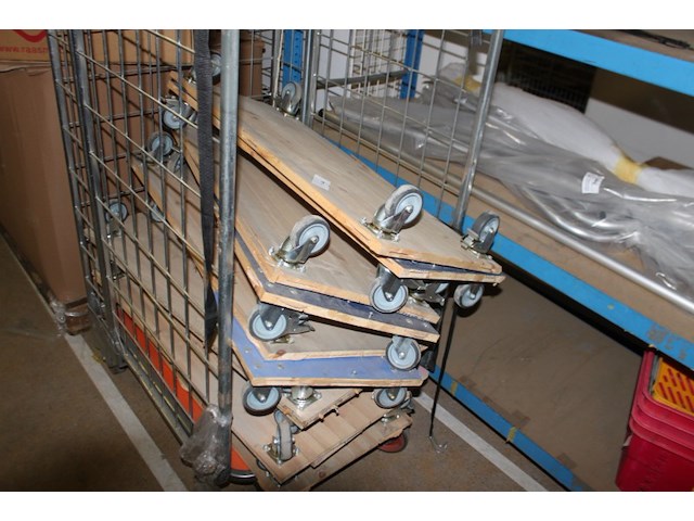 Trandsport winkel hondjes ca 10 stuks - afbeelding 6 van  9