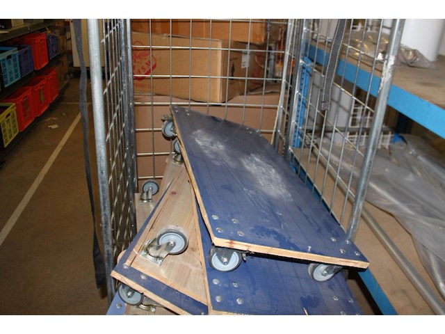 Trandsport winkel hondjes ca 10 stuks - afbeelding 8 van  9