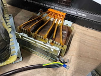 Transformator (4x) - afbeelding 5 van  7