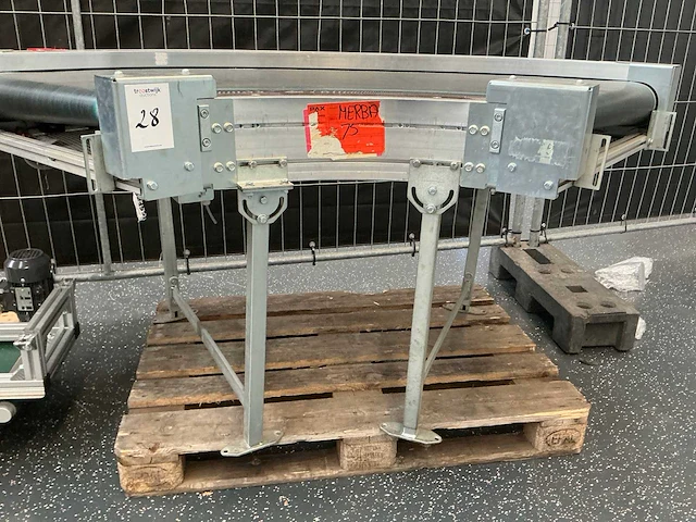 Transnorm transportband bocht 90 graden met motor - afbeelding 6 van  12