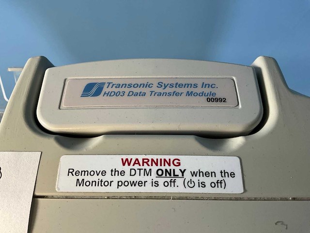 Transonic systems hd03 dialyse-apparatuur - afbeelding 9 van  13