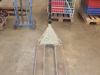 Transpallet grijs crown 2000kg - afbeelding 2 van  8