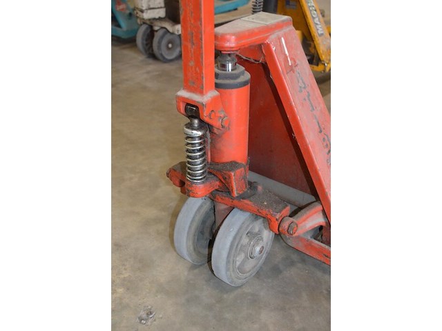 Transpallet rood a.t.i.b. 2500kg - afbeelding 12 van  12