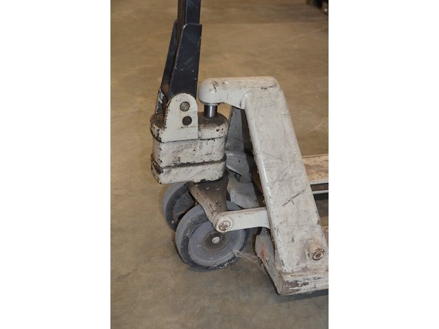 Transpallet wit a.t.i.b. - afbeelding 6 van  7