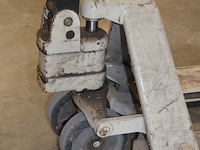 Transpallet wit a.t.i.b. - afbeelding 6 van  7