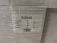 Transparante stretchfolie (100 mm x 250 m) (300x) - afbeelding 2 van  2
