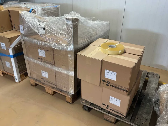 Transparante verpakkingstape (990 m x 38 mm) (256x) - afbeelding 2 van  3