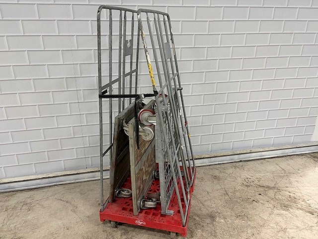 Transport dolly met rolcontainer (3x) - afbeelding 1 van  4