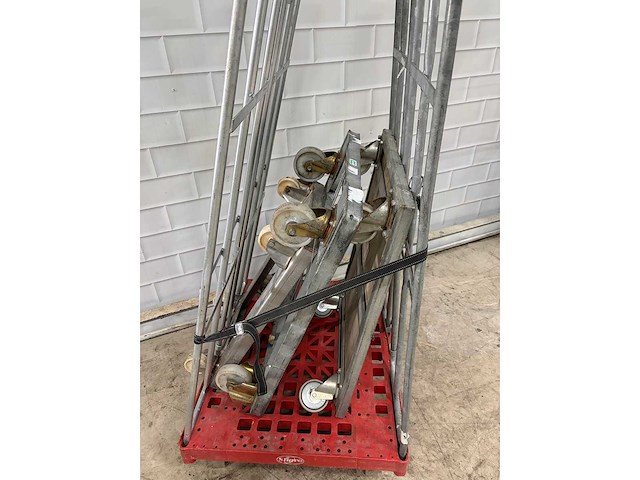 Transport dolly met rolcontainer (3x) - afbeelding 3 van  3