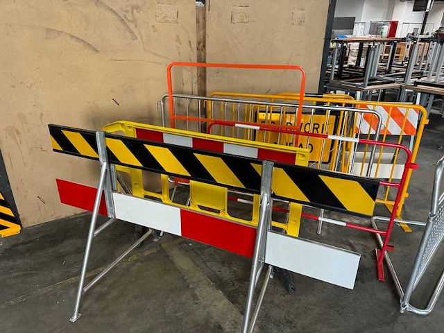 Transport & logistics (5x) - afbeelding 1 van  4