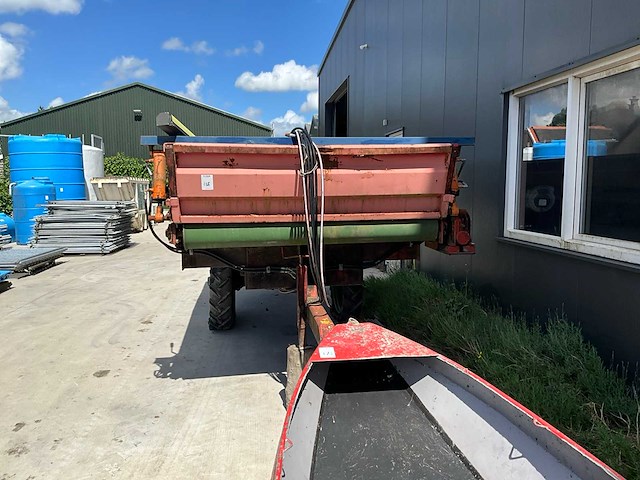 Transport wagen met transportband - afbeelding 3 van  10