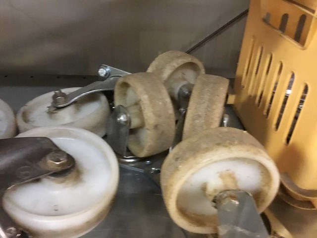 Transport wielen - afbeelding 4 van  5