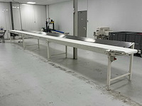 Transportband met producttafel (9 meter)