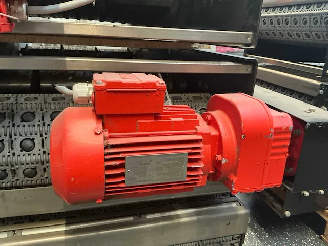 Transportband rollenbaan breed met motor (3x) - afbeelding 14 van  15