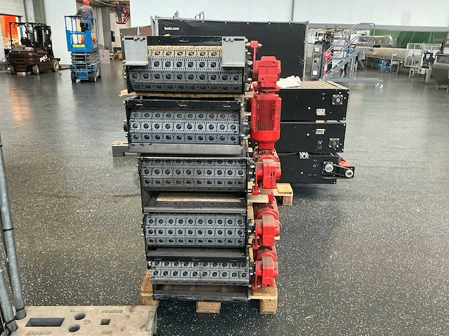 Transportband rollenbaan smal met motor (5x) - afbeelding 8 van  15
