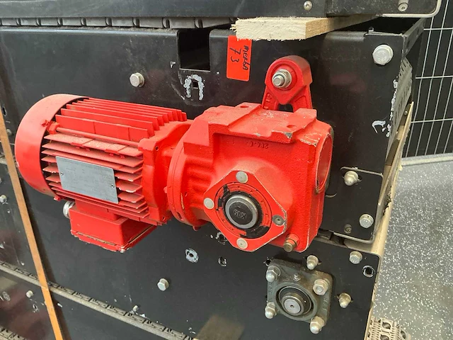 Transportband rollenbaan smal met motor (5x) - afbeelding 15 van  15