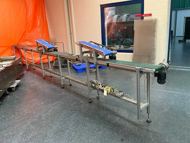 Transportband smal met 5 motoren - afbeelding 18 van  22