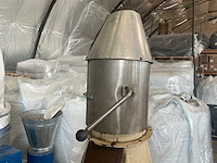 Transportbanden en vijzelsysteem met doseertrechter – onderdeel van complete lijn (zie combikavel 5) - afbeelding 5 van  23