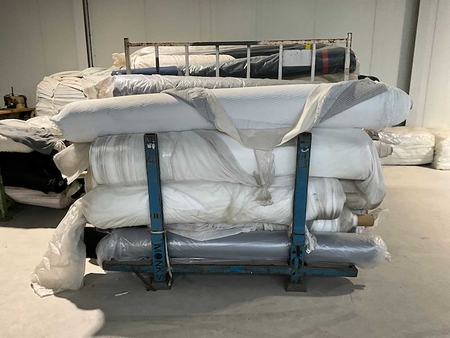 Transportframe met inhoud textiel (3x) - afbeelding 2 van  5