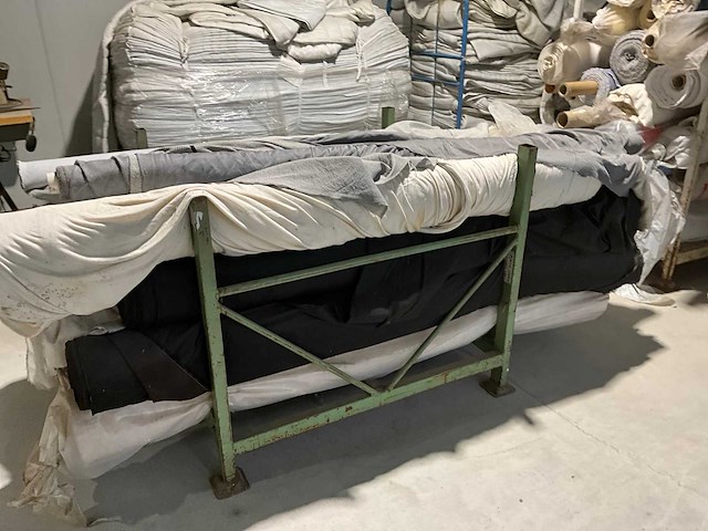 Transportframe met inhoud textiel (3x) - afbeelding 4 van  5