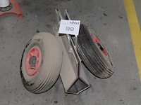 Transporthulp. - afbeelding 1 van  1