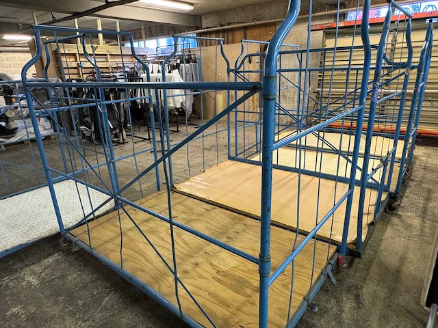 Transportkar 200x115x180 v.v. multiplex plaat, nestelbaar - afbeelding 2 van  2