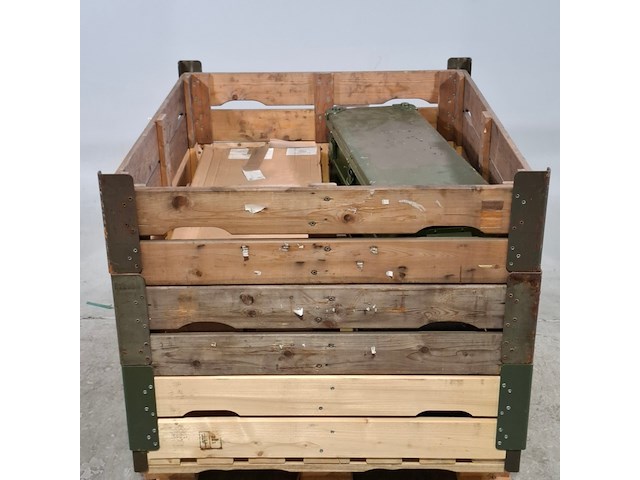 Transportkar en verpakkingsmateriaal - afbeelding 1 van  4