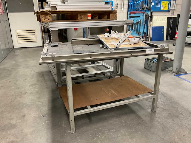 Transportkar en werktafel - afbeelding 9 van  10