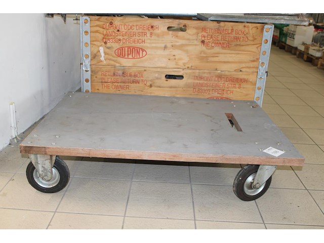 Transportkar met afmeting 122 x 84 cm. - afbeelding 1 van  2