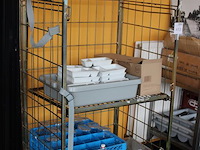 Transportkar met plateau. afm. 81 x 62 x 168 cm. - afbeelding 2 van  2