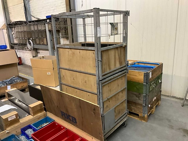 Transportkar met tafelbladen - afbeelding 2 van  4