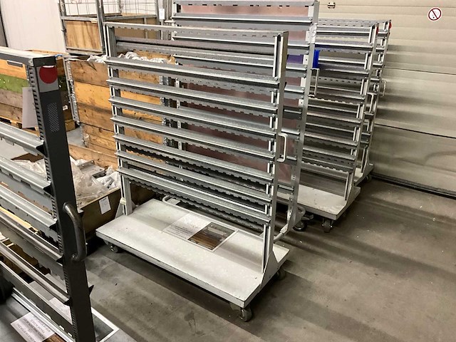 Transportkar voor magazijnbakken - afbeelding 1 van  5