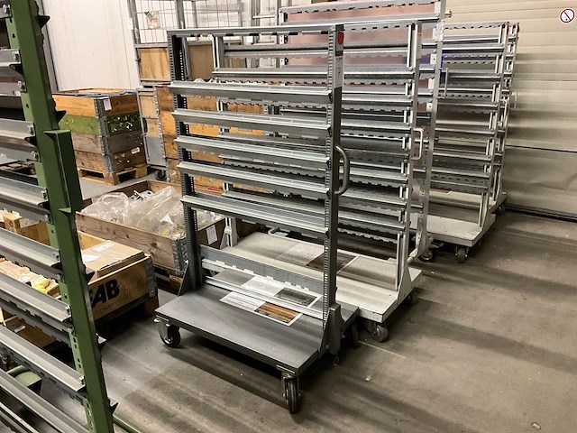Transportkar voor magazijnbakken - afbeelding 1 van  4
