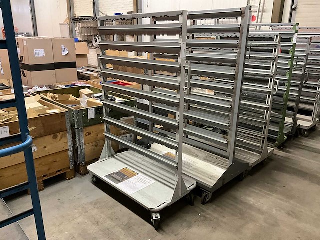 Transportkar voor magazijnbakken - afbeelding 1 van  5