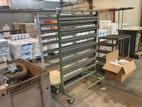 Transportkar voor magazijnbakken