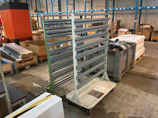 Transportkar voor magazijnbakken - afbeelding 4 van  4