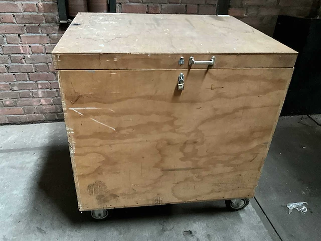 Transportkist 105x85x110cm v.v. voorraad waterslangen - afbeelding 3 van  4
