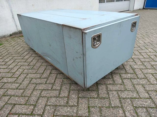Transportkist onderbouw vrachtwagen - afbeelding 1 van  14