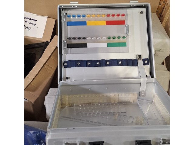 Transportkisten en bhv oefen materieel - afbeelding 4 van  5