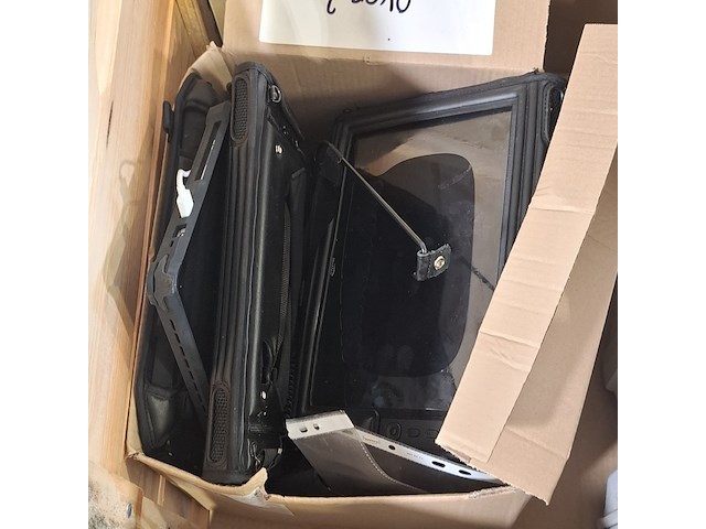 Transportkisten en bhv oefen materieel - afbeelding 5 van  5